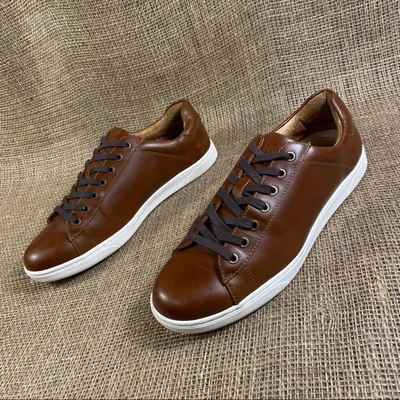 🛑SOLD🛑Vionic Baldwin Shoes Sneakers Leather Top Lace Up Size 10 - Picture 1 of 11